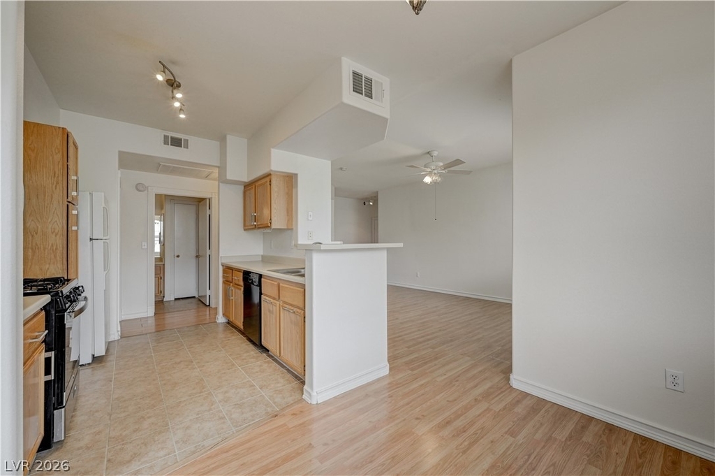 9050 W Warm Springs Road - Photo 8