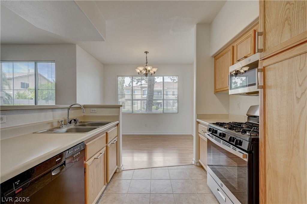 9050 W Warm Springs Road - Photo 12