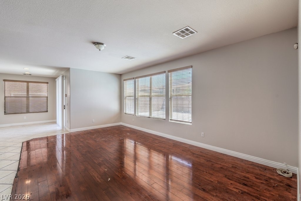 1213 Checkmark Avenue - Photo 8