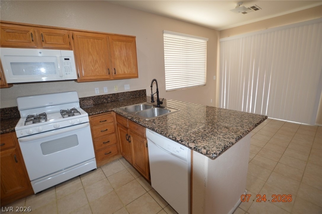 10656 Primrose Arbor Avenue - Photo 5