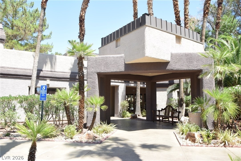 5250 S Rainbow Boulevard - Photo 36