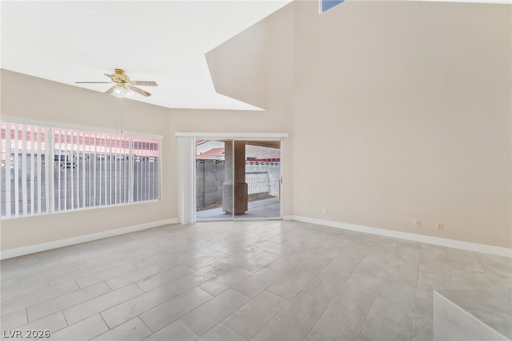 6536 Sterling Springs Parkway - Photo 5