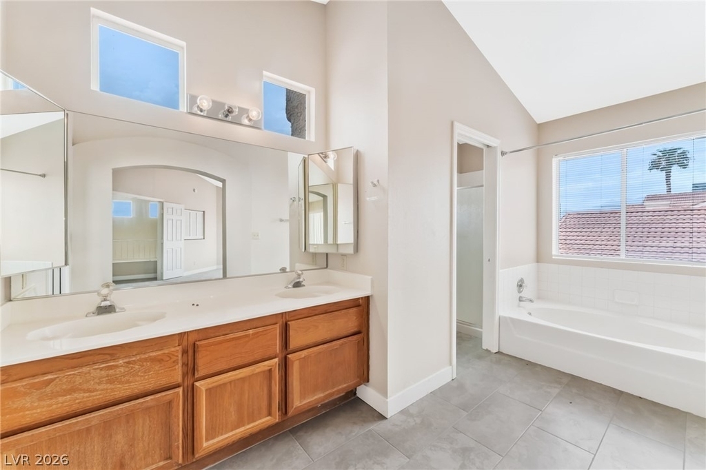6536 Sterling Springs Parkway - Photo 17
