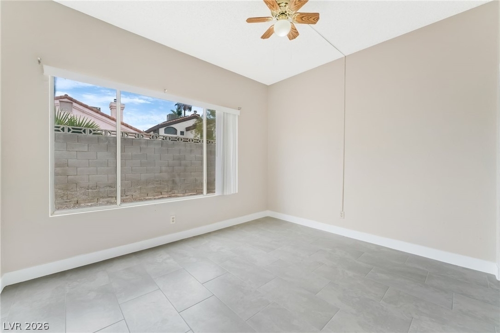 6536 Sterling Springs Parkway - Photo 25