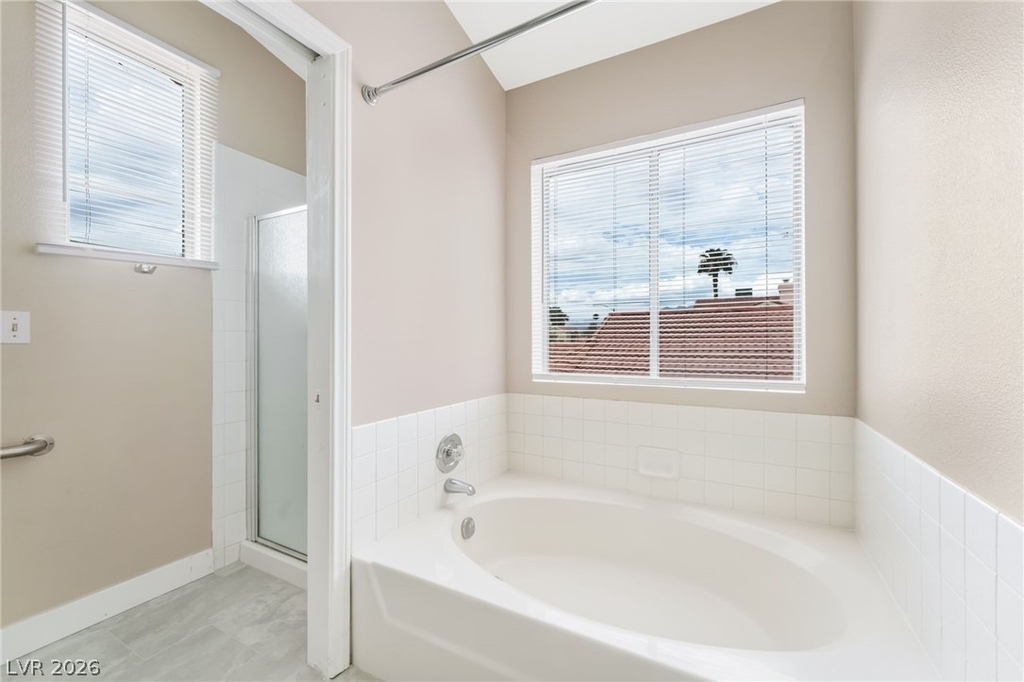 6536 Sterling Springs Parkway - Photo 18