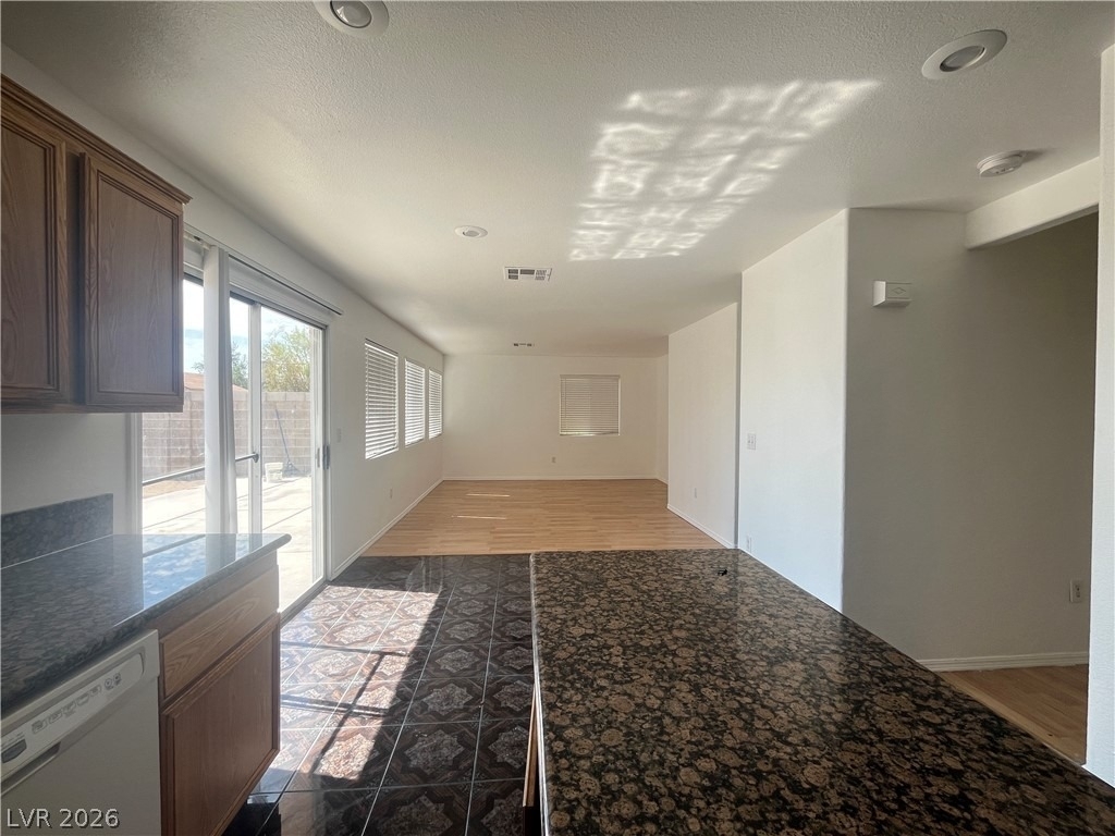 5574 Aleman Drive - Photo 5