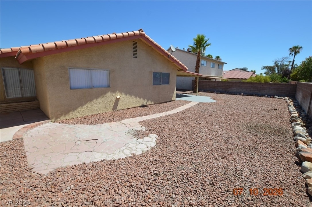 6845 Zamora Drive - Photo 13