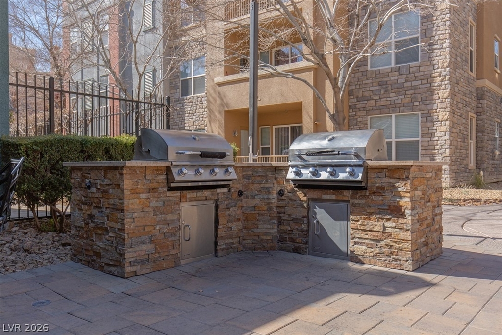 50 E Serene Avenue - Photo 11