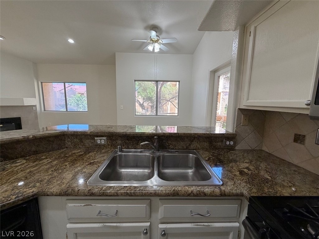 900 Heavenly Hills Court - Photo 14