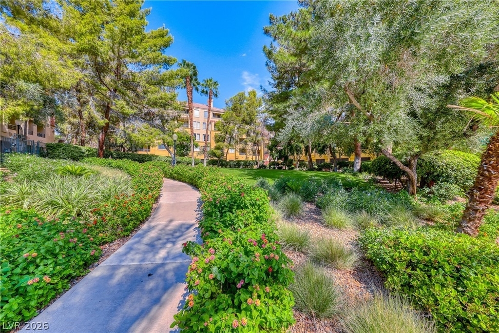 210 Flamingo Road - Photo 10