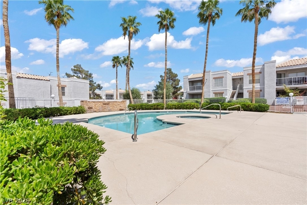 6800 E Lake Mead Boulevard - Photo 19