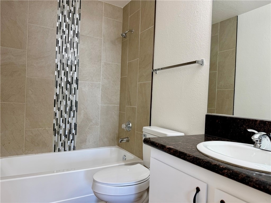 230 Mission Catalina Lane - Photo 6