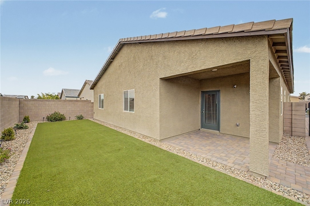 7552 Blue Lotus Avenue - Photo 29