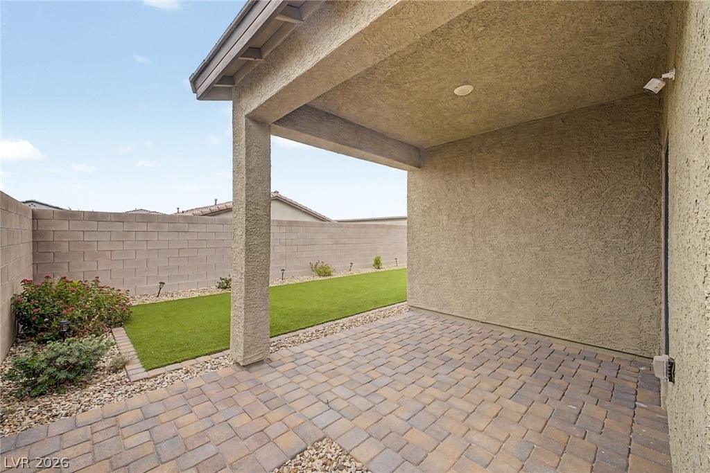 7552 Blue Lotus Avenue - Photo 27
