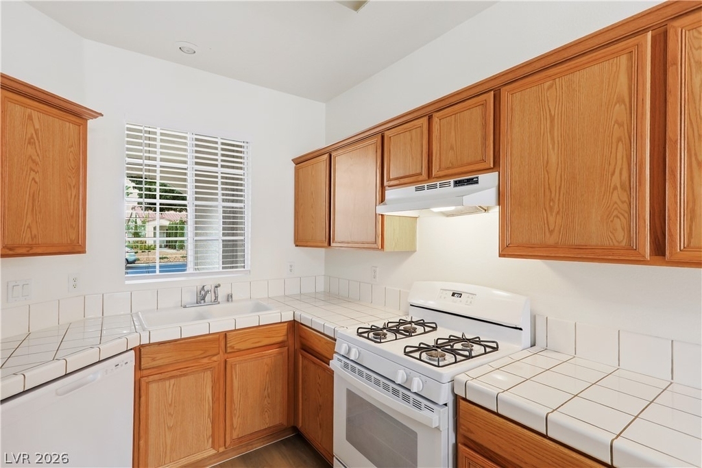 1134 Evening Ridge Street - Photo 8
