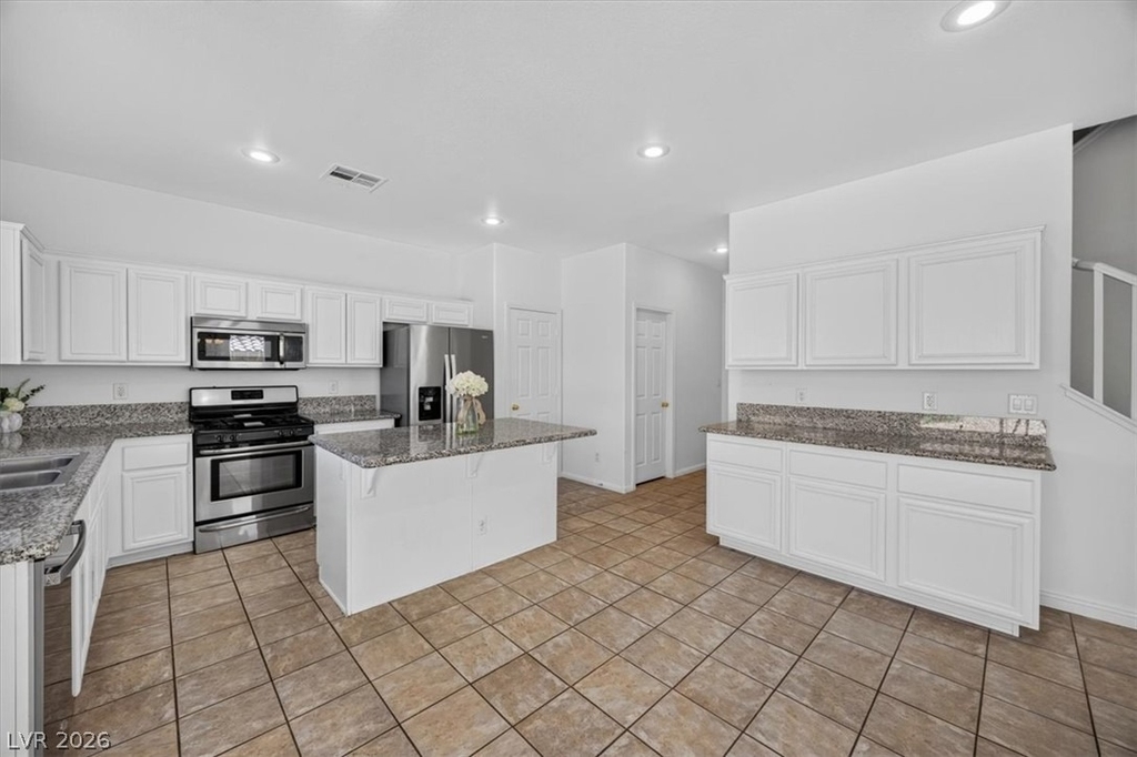 3799 Honey Ridge Court - Photo 17