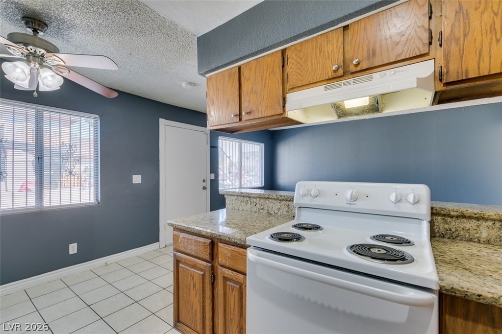 1641 N Lamont Street - Photo 21