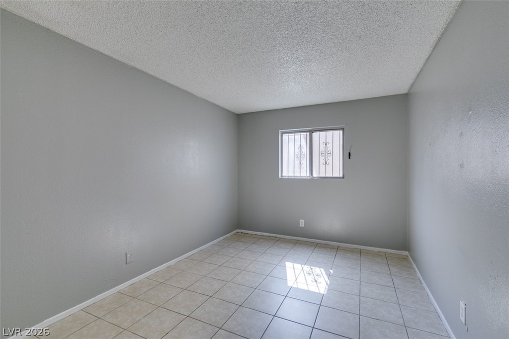 1641 N Lamont Street - Photo 27