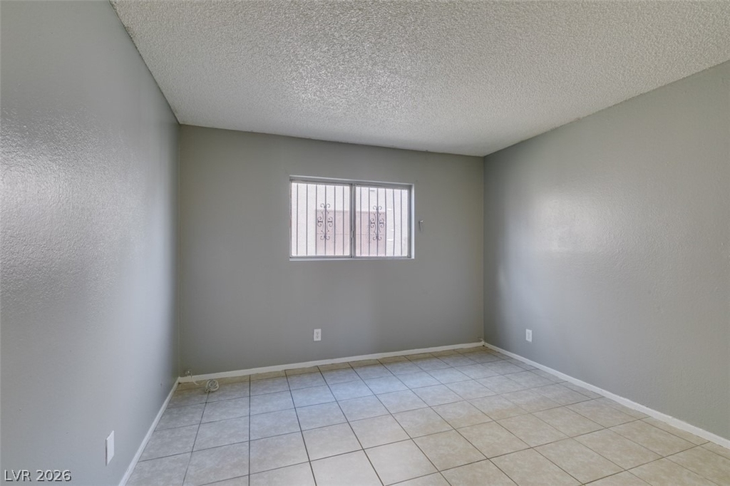 1641 N Lamont Street - Photo 25
