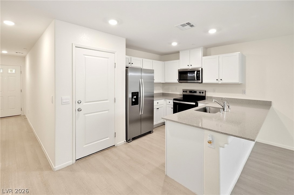 10923 Heatherford Avenue - Photo 7