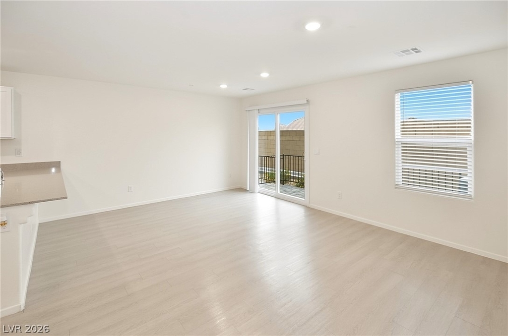 10923 Heatherford Avenue - Photo 12