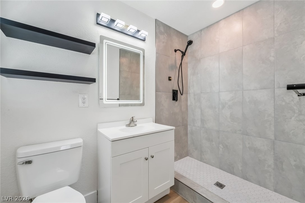 1610 E Ogden Avenue - Photo 28