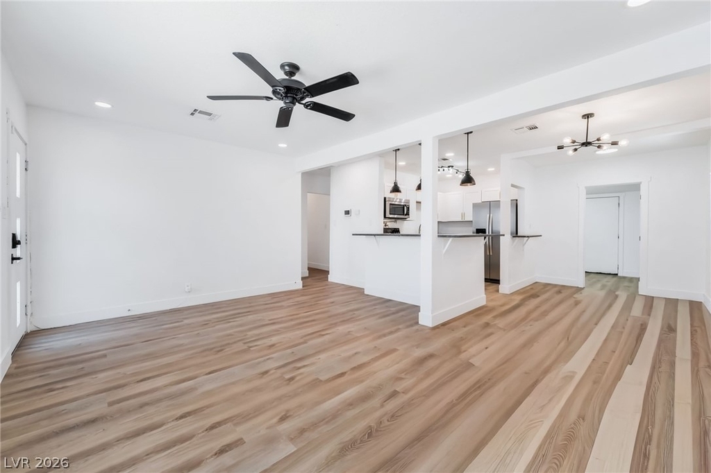 1610 E Ogden Avenue - Photo 3