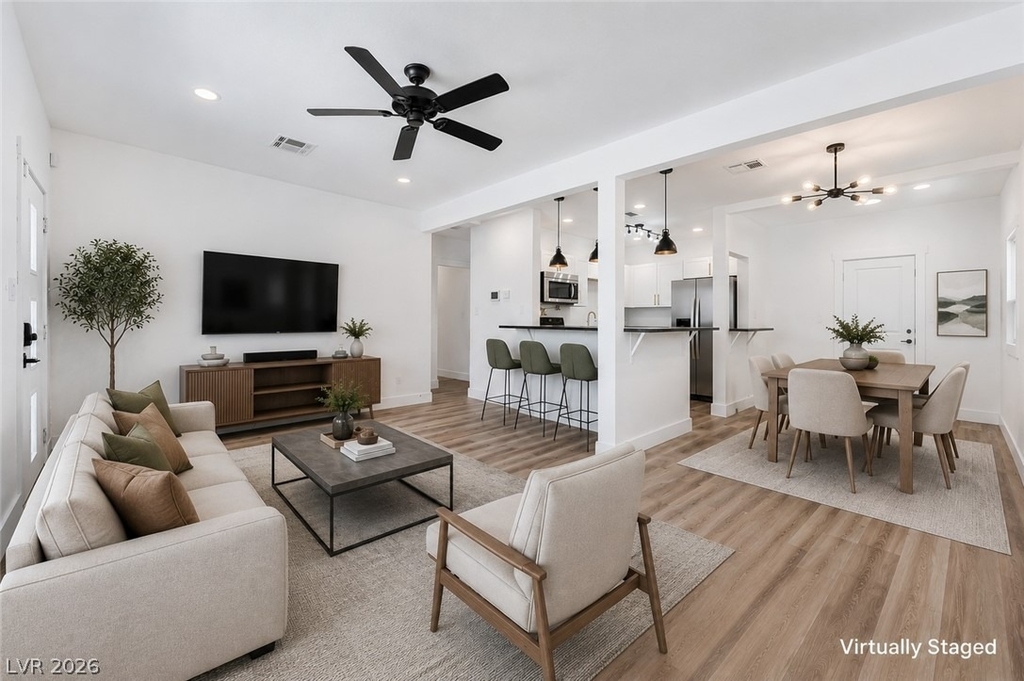 1610 E Ogden Avenue - Photo 2