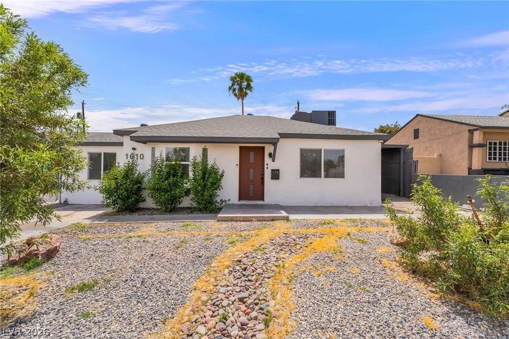 1610 E Ogden Avenue - Photo 18