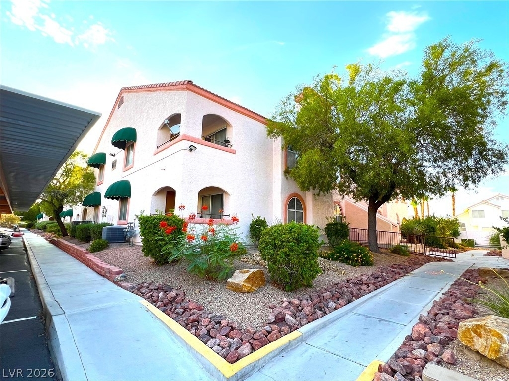 7570 W Flamingo Road - Photo 0