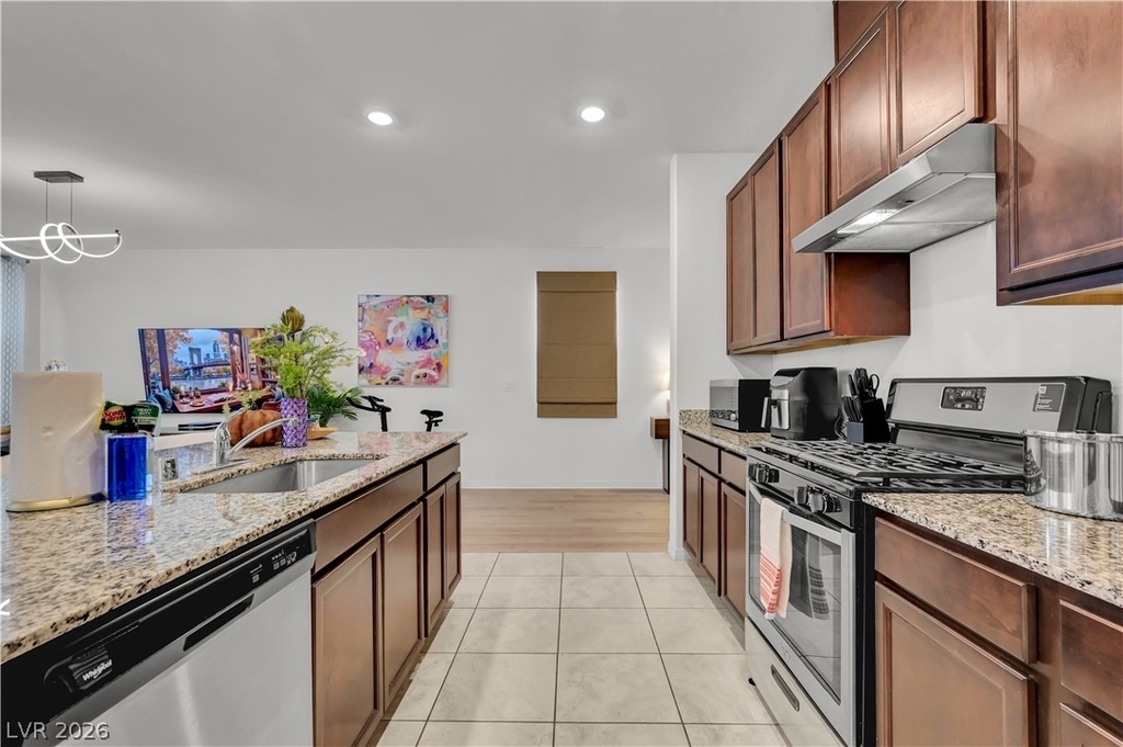 7058 Baza Avenue - Photo 9
