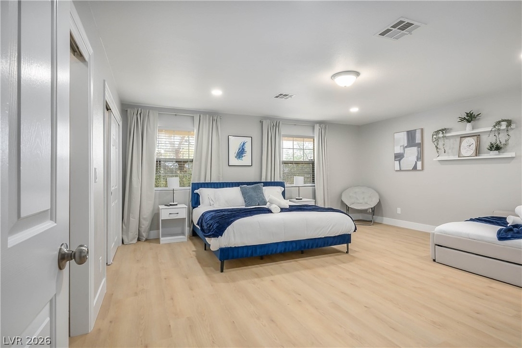 6990 W Richmar Avenue - Photo 18