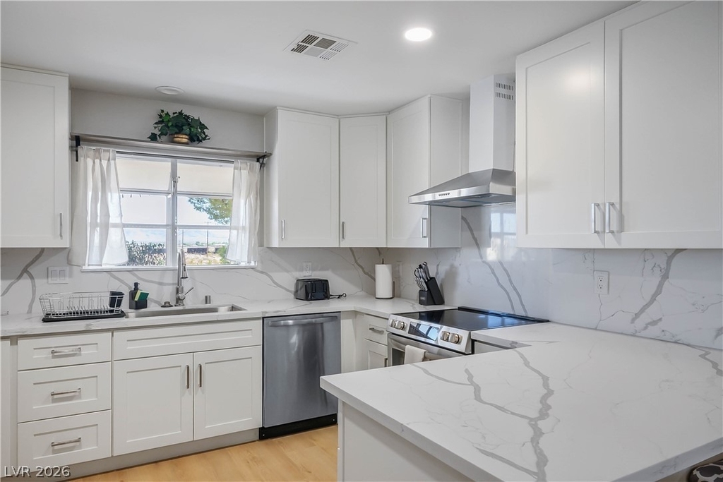 6990 W Richmar Avenue - Photo 3