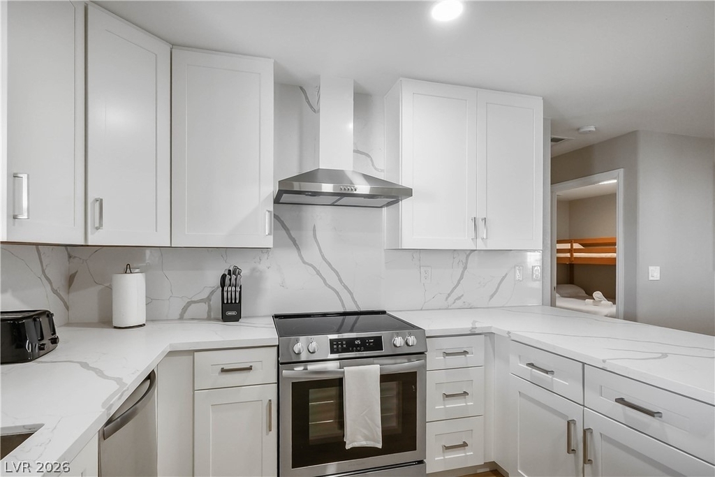 6990 W Richmar Avenue - Photo 15