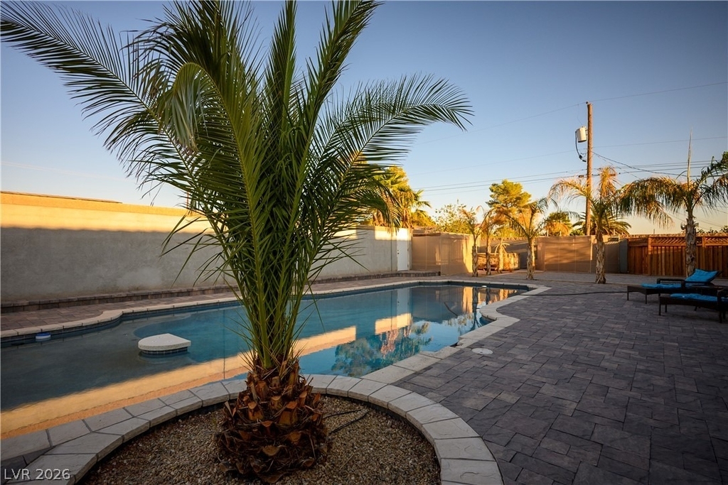 7435 Rogers Street - Photo 36