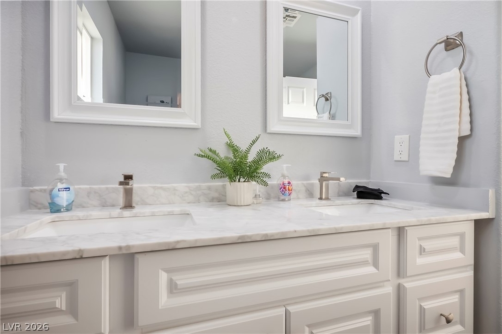7435 Rogers Street - Photo 33