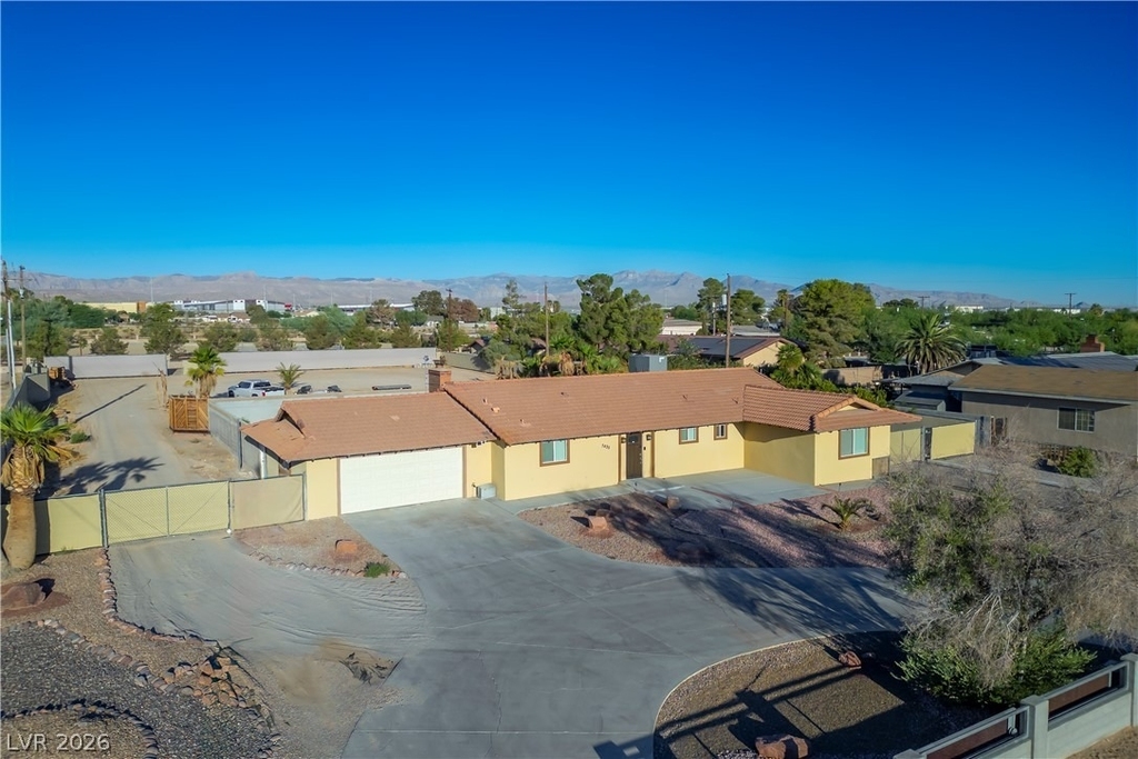 7435 Rogers Street - Photo 2