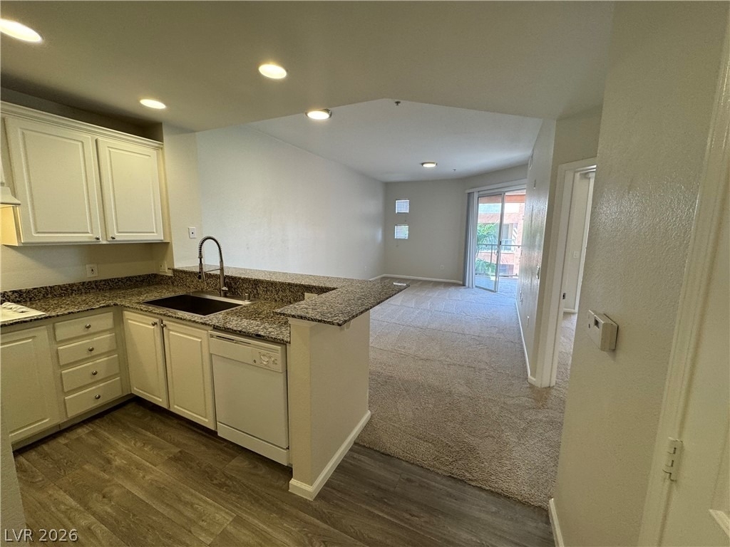 35 E Agate Avenue - Photo 1
