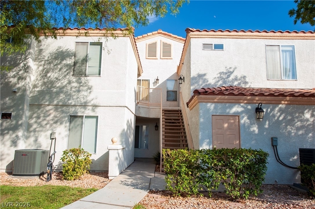 8452 Boseck Drive - Photo 3