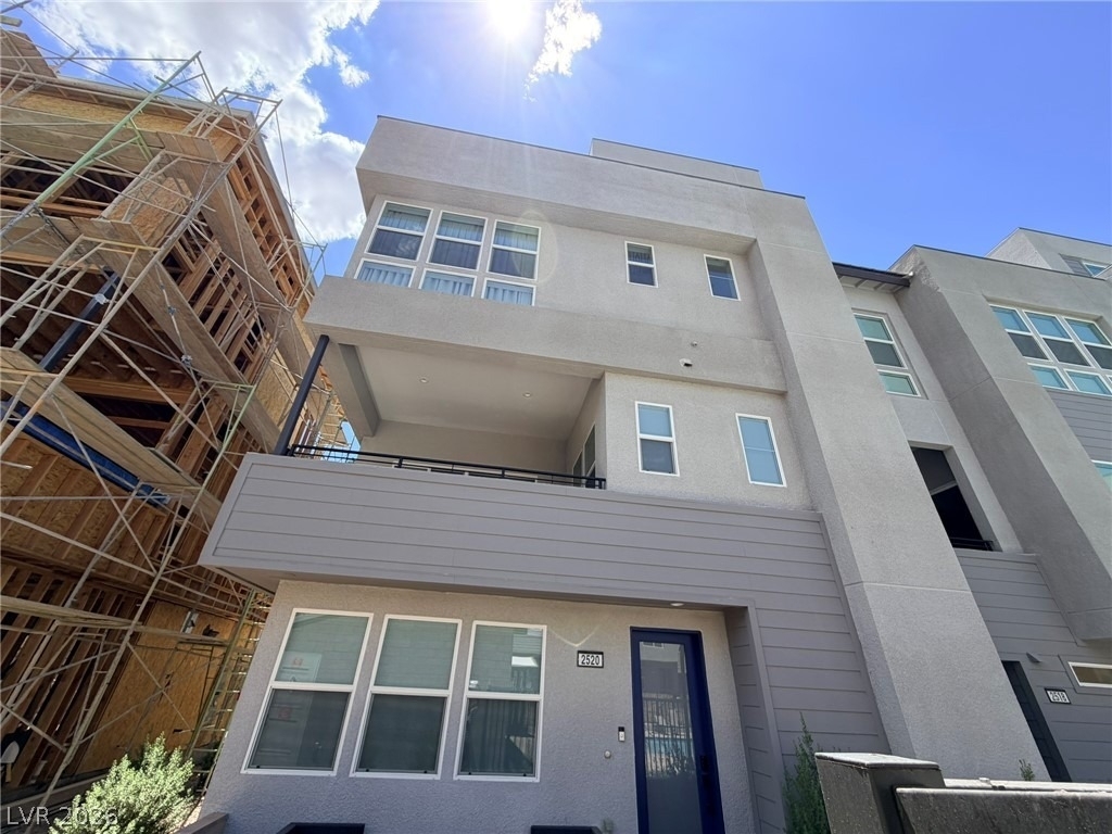 2520 Cracked Stone Street - Photo 3