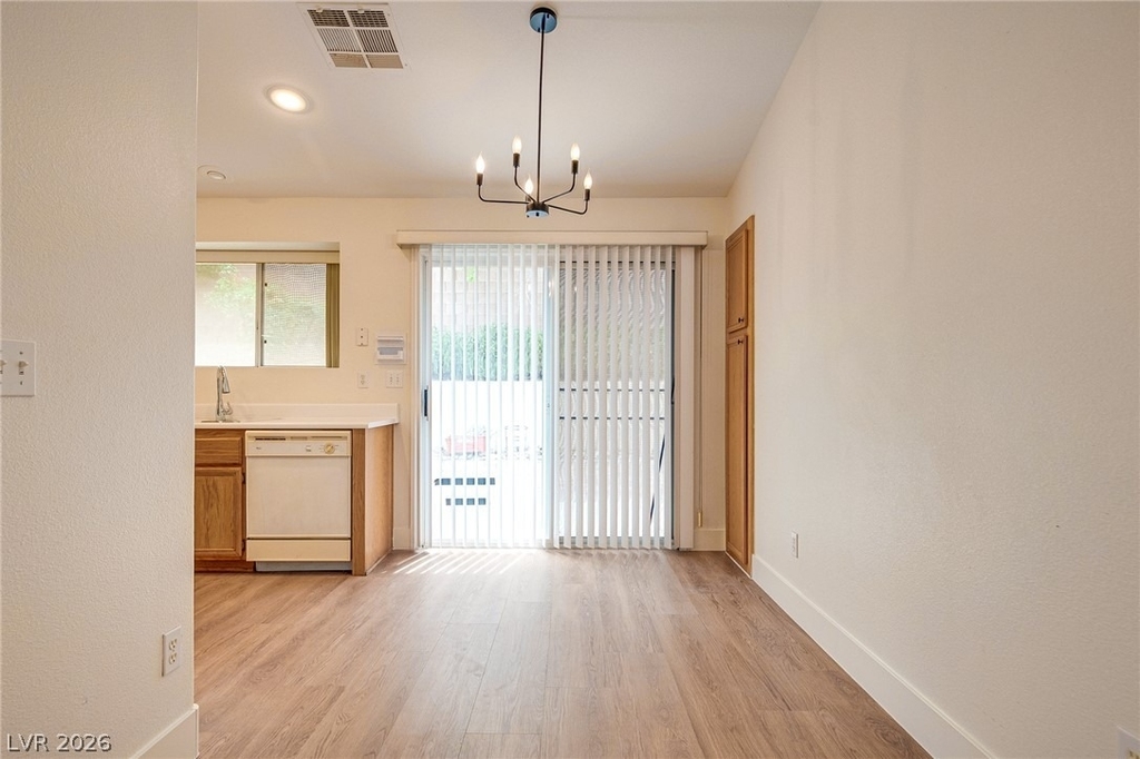 9829 Panorama Cliff Drive - Photo 5
