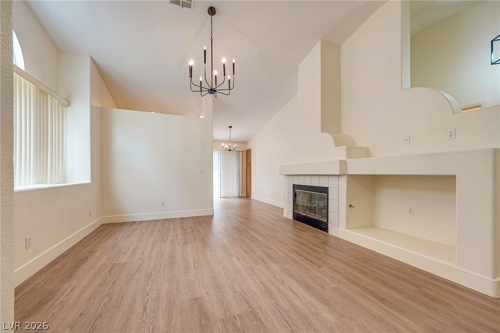 9829 Panorama Cliff Drive - Photo 3