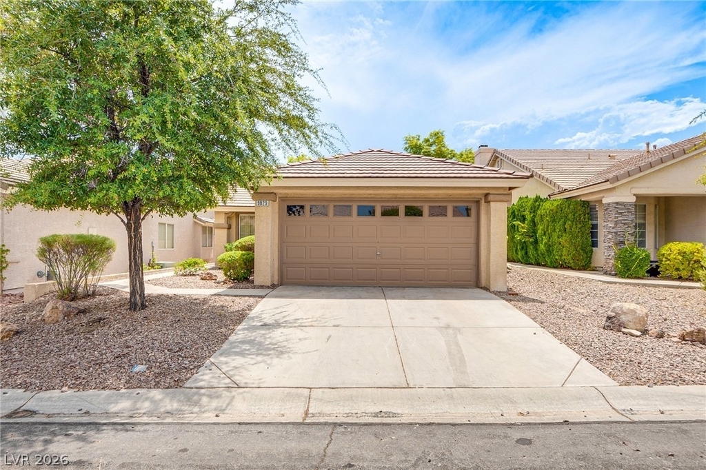 9829 Panorama Cliff Drive - Photo 0