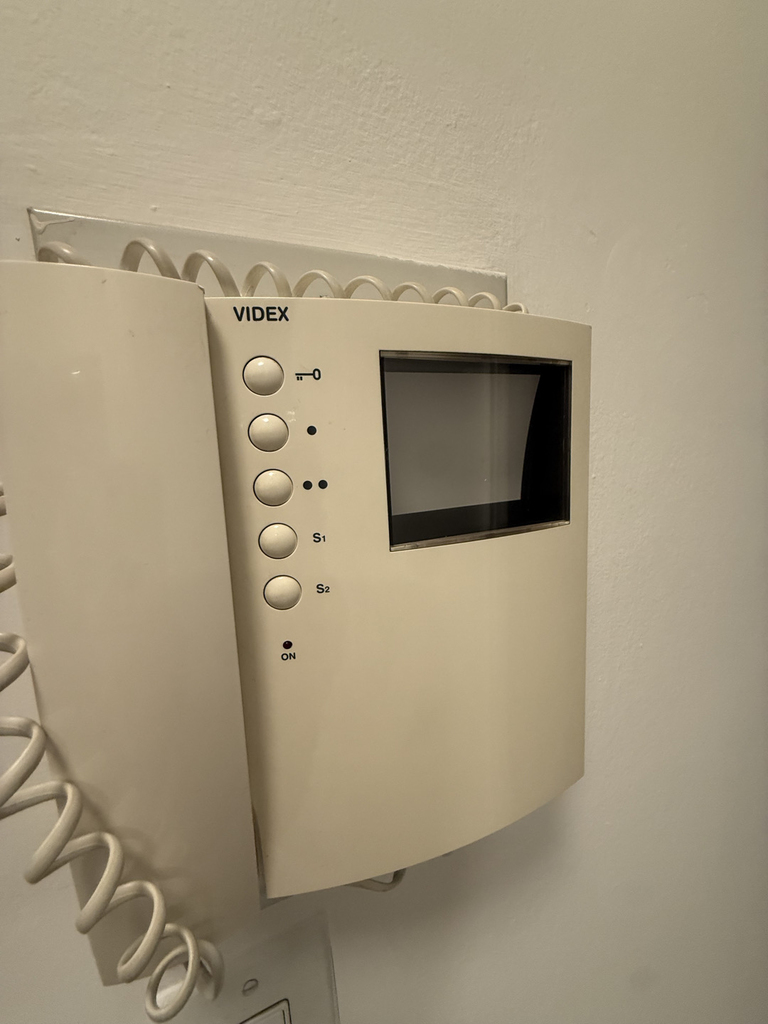 305 West 13th Street - Photo 5
