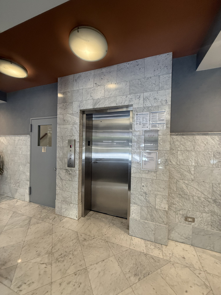 305 West 13th Street - Photo 15