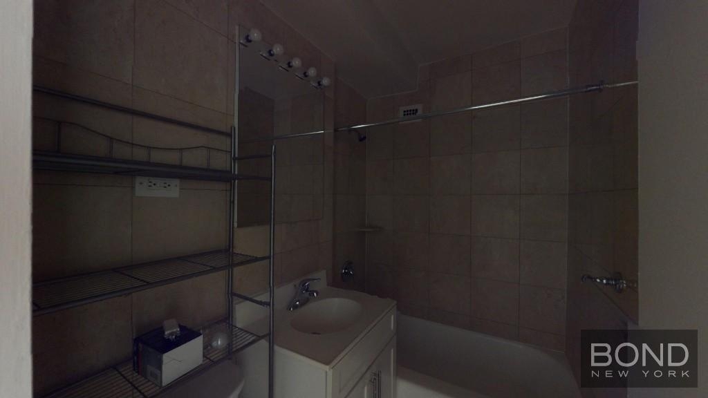 East 79th Street - Photo 5