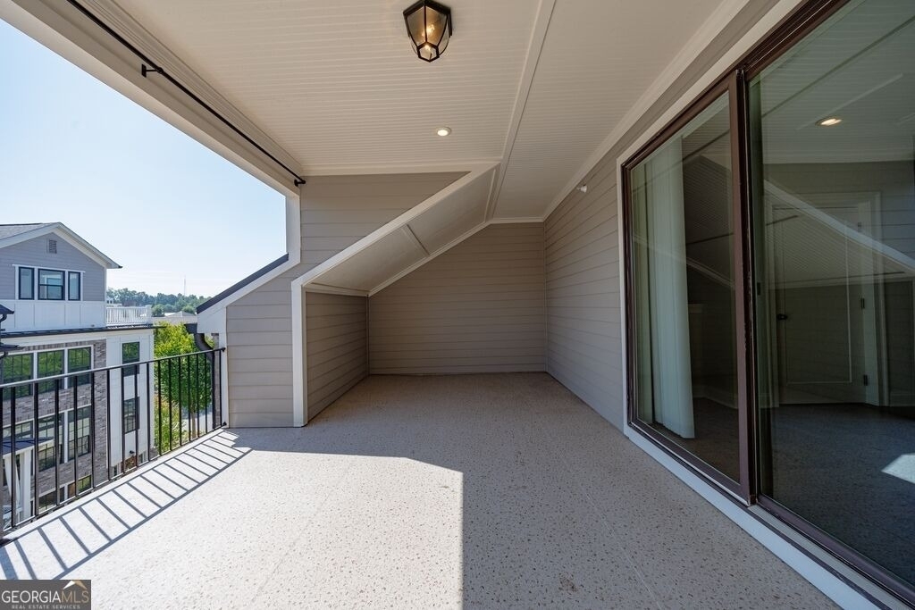 398 Concord Street - Photo 4