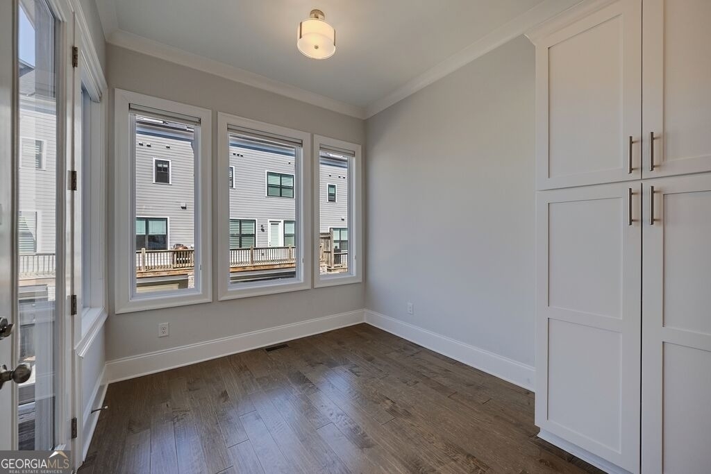 398 Concord Street - Photo 10