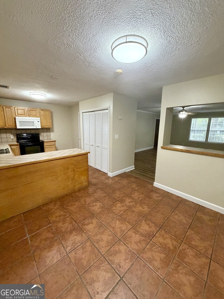513 Cherokee Court - Photo 8