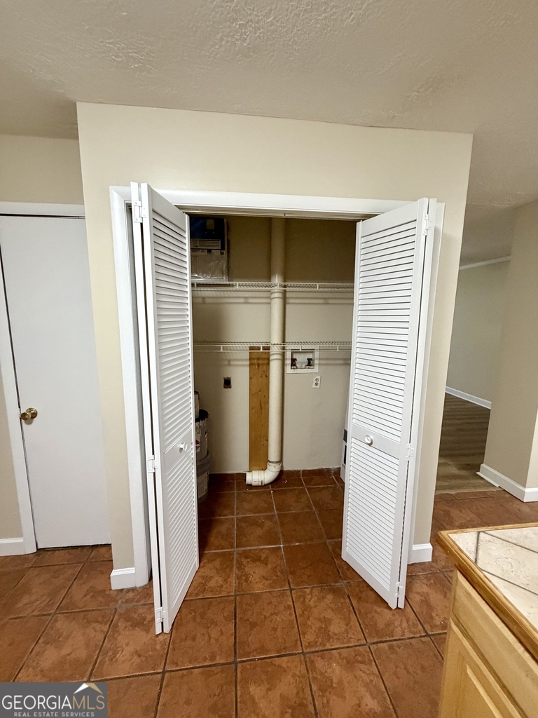 513 Cherokee Court - Photo 13